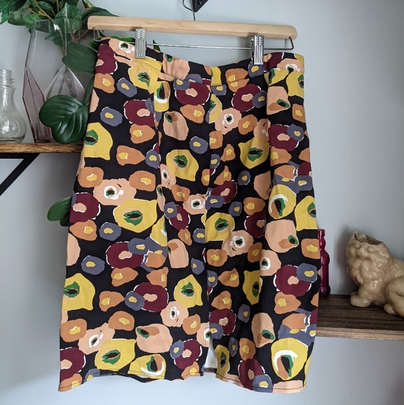 Modcloth Dresses & Skirts - 🌼🌸 Modcloth - L - bright flower print pencil skirt 🌼🌸